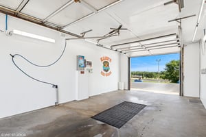25522069