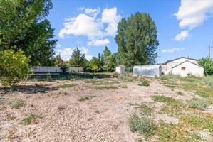 25523640