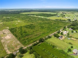 25547178