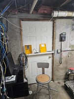 25635571