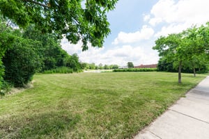 25636076