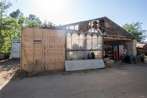 25722074
