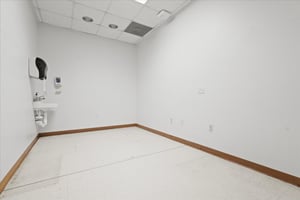 25734692