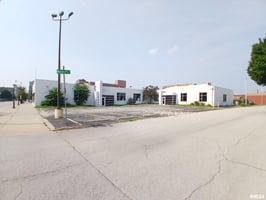25811735