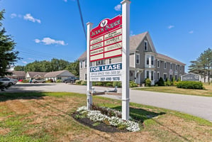 25813118