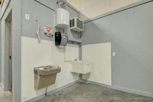 25952008