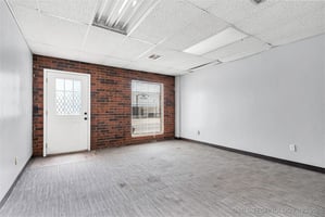 25958923