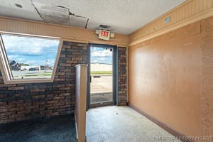 25962513