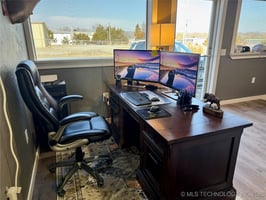 29590044