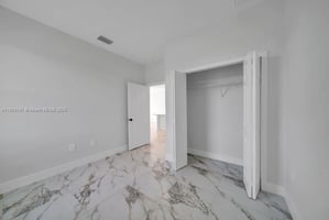 26395366