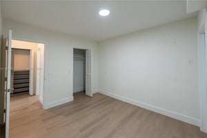 26435847