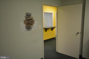 27595861