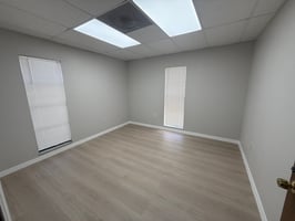 32346523