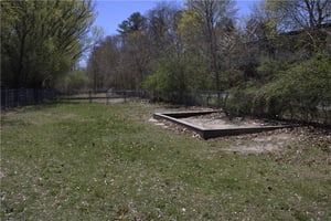 32675596
