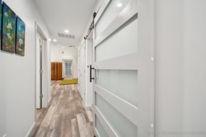 31403998