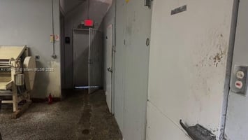 27048951