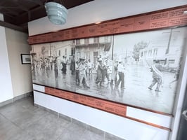 30894758