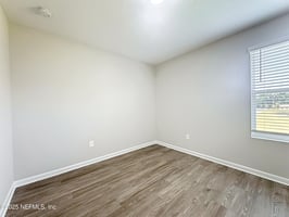 26684587