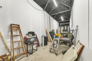 27053238