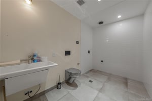 26718574