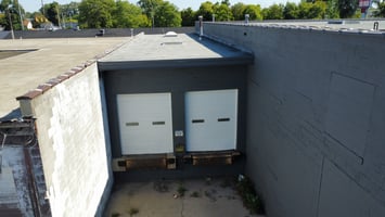 27431879