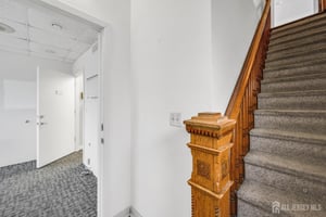 27068083