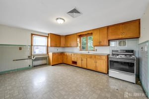 27068086