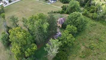 26890751