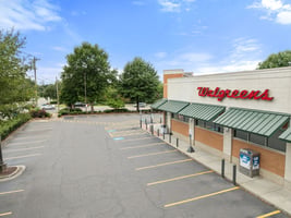 26895428