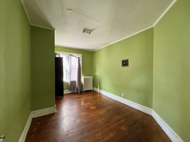 26916571
