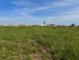 31652679