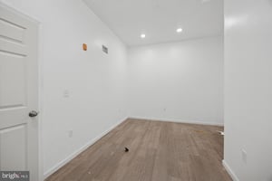 27707818