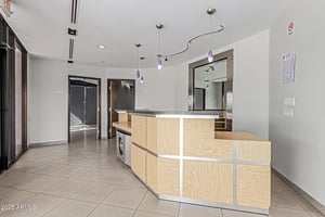 27068446
