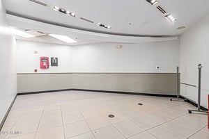 27068452
