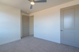 32618035