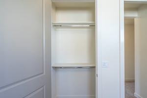 32618039