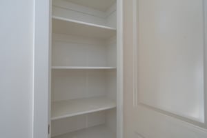 32618063