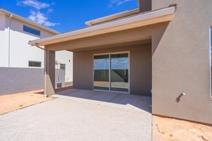 32618052