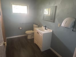28647571