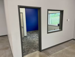 29585646