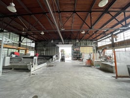27038934