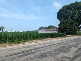 27039208