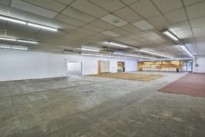27064610