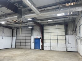 31422764