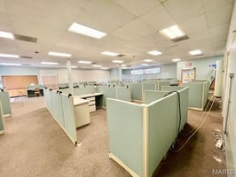 27068512