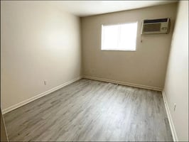 27072324