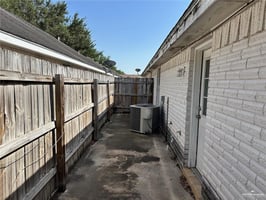 27074176
