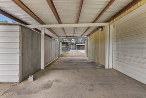 27079689
