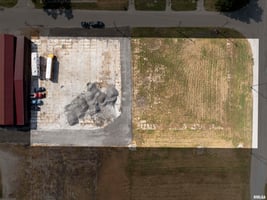 27090179