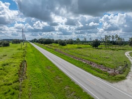27135052